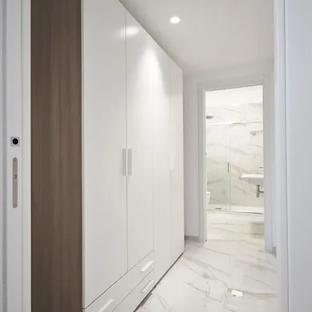 Saturn Apartament Bari